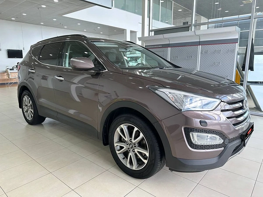 Hyundai Santa Fe, 2013г., полный привод, автомат