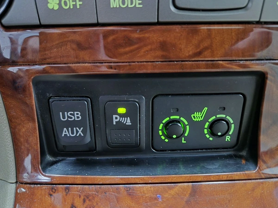 Toyota Highlander, 2011г., полный привод, автомат