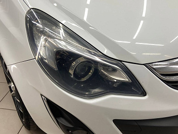 Opel Corsa, 2013г, передний привод, механика