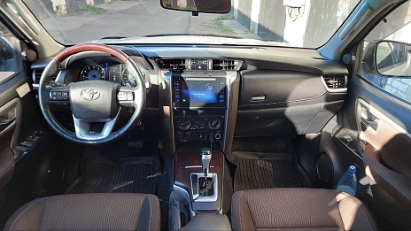 Toyota Fortuner, 2019г, полный привод, автомат