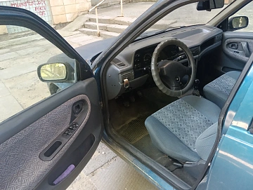 Daewoo Nexia, 2000г, передний привод, механика