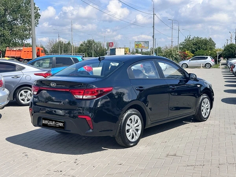 Kia Rio, 2018г., передний привод, автомат