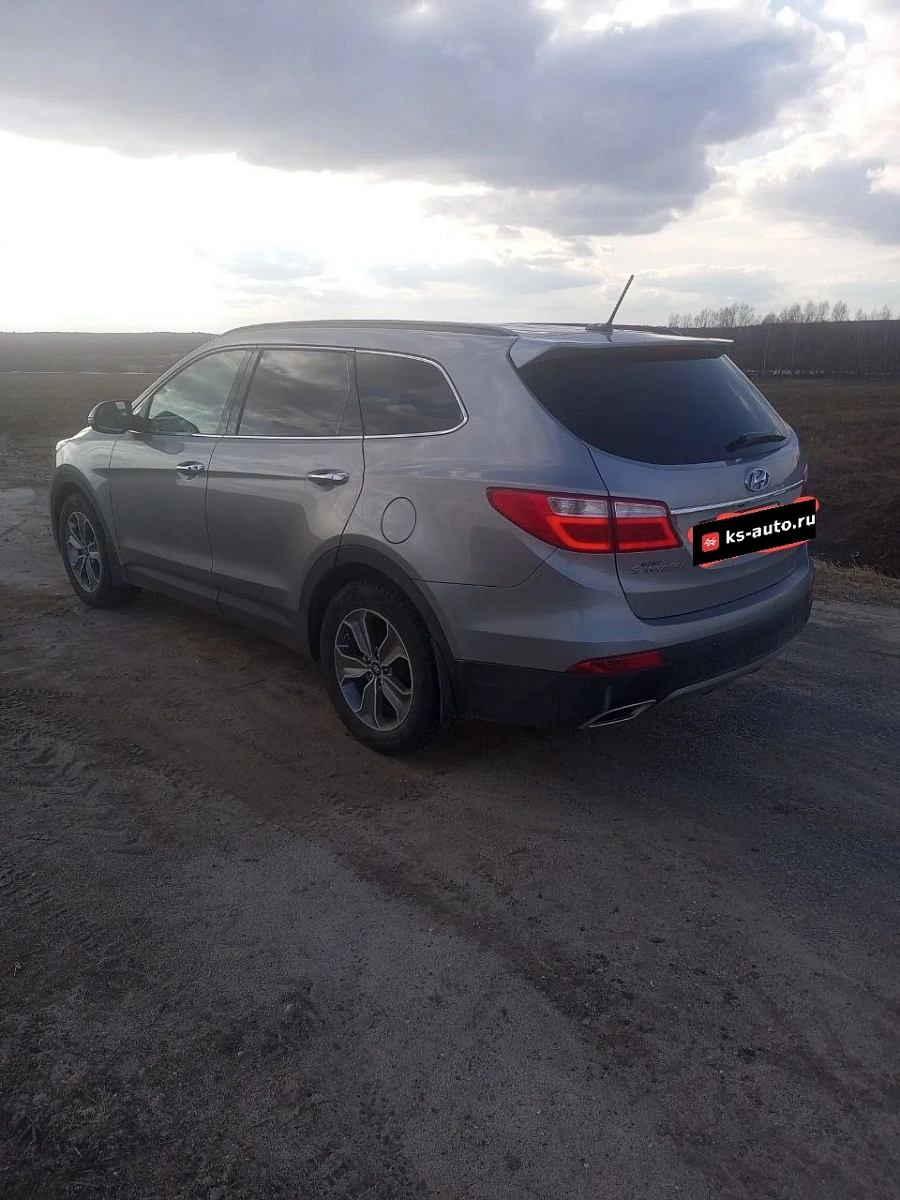Hyundai Santa Fe, 2015г., полный привод, автомат