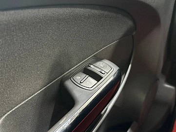 Opel Corsa, 2012г, передний привод, робот