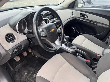 Chevrolet Cruze, 2012г, передний привод, механика
