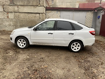 Lada (ВАЗ) Granta, 2017г, передний привод, механика