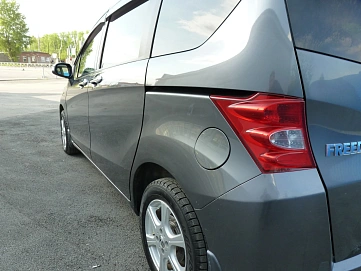 Honda Freed, 2010г, передний привод, вариатор