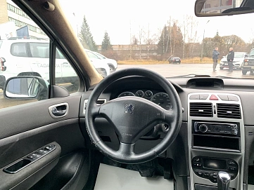 Peugeot 307, 2002г, передний привод, автомат