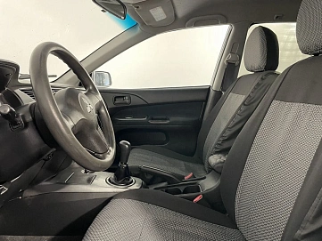 Mitsubishi Lancer, 2006г, передний привод, механика