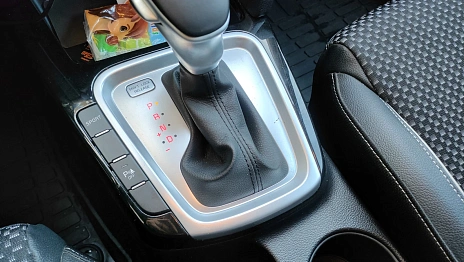 Kia Ceed, 2021г, передний привод, робот