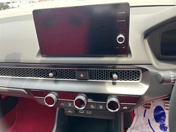Honda Civic Type R, 2022г, передний привод, механика