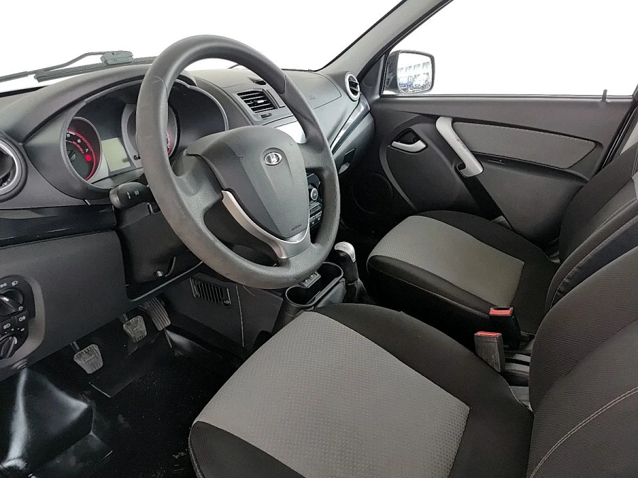 Lada (ВАЗ) Kalina, 2017г., передний привод, механика