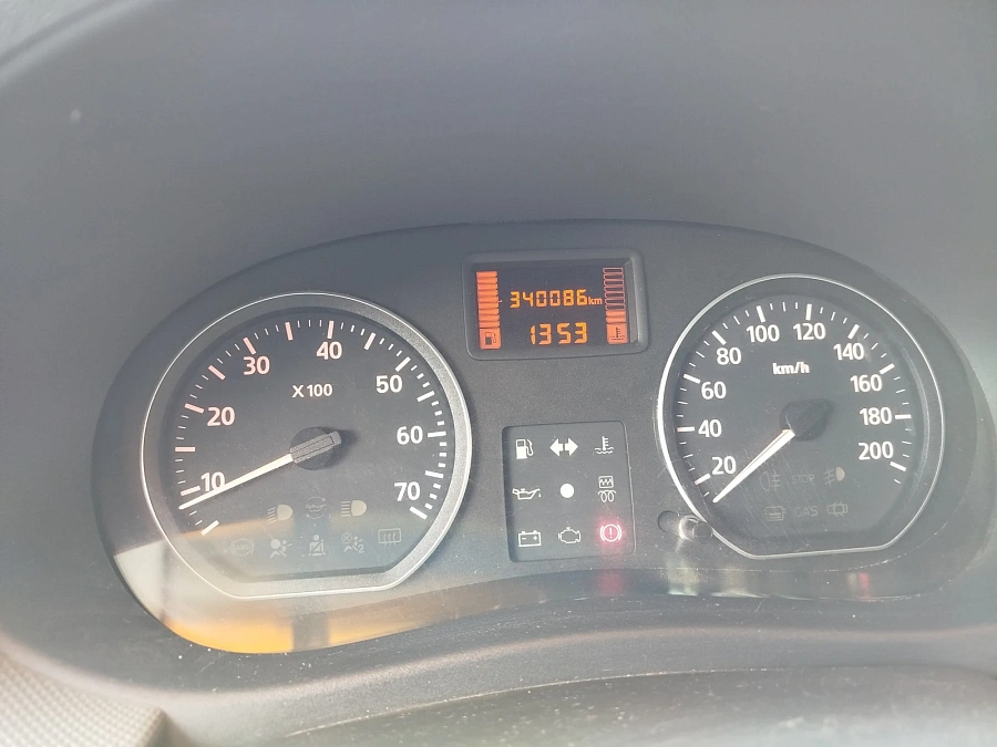 Renault Logan, 2011г., передний привод, механика