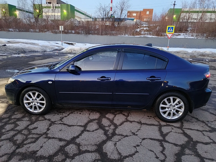 Mazda 3, 2008г., передний привод, автомат