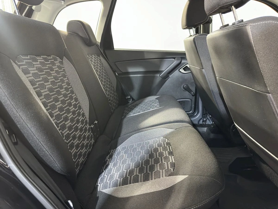 Lada (ВАЗ) Granta, 2023г., передний привод, механика