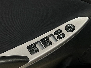 Hyundai Solaris, 2016г, передний привод, автомат