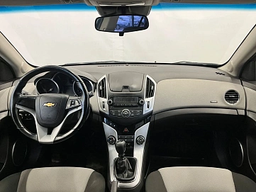 Chevrolet Cruze, 2013г, передний привод, механика