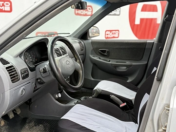 Hyundai Accent, 2006г., передний привод, автомат