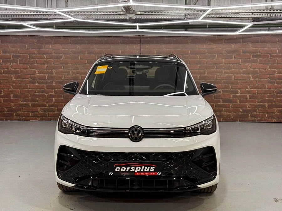 Volkswagen Tiguan, 2025г., полный привод, робот