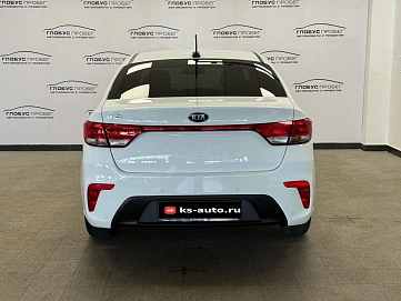 Kia Rio, 2018г., передний привод, автомат