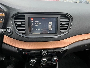 Lada (ВАЗ) , 2023г., передний привод, механика