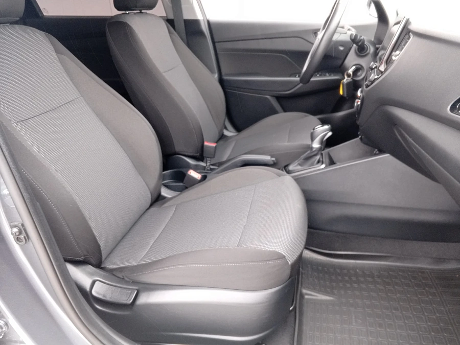 Solaris HS, 2024г., передний привод, автомат