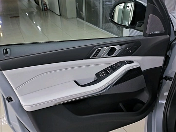BMW X5, 2025г, полный привод, автомат
