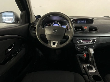 Renault Fluence, 2011г, передний привод, вариатор