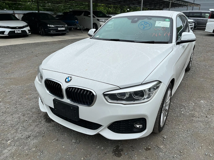 BMW 1 серии, 2017г., задний привод, автомат