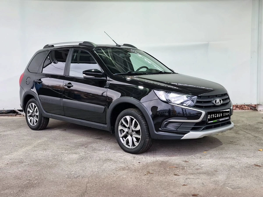 Lada (ВАЗ) , 2022г., передний привод, механика