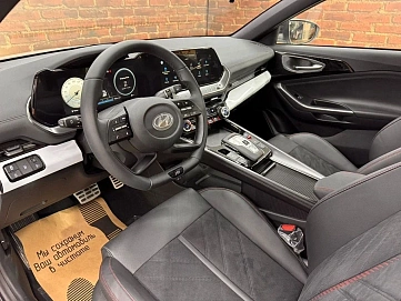 Hyundai Lafesta, 2025г, передний привод, робот