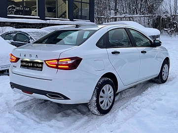 Lada (ВАЗ) Vesta, 2024г, передний привод, механика