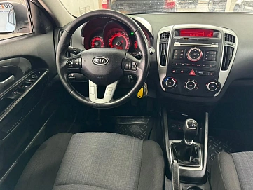 Kia Ceed, 2010г, передний привод, механика