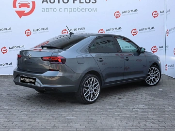 Volkswagen Polo, 2020г, передний привод, робот