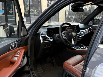 BMW X7, 2022г., полный привод, автомат