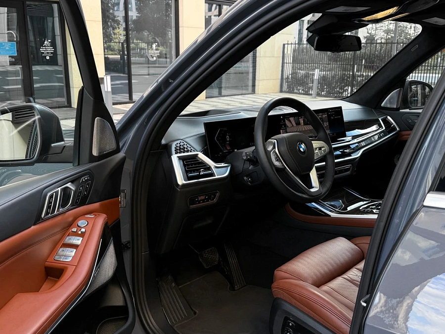 BMW X7, 2022г., полный привод, автомат