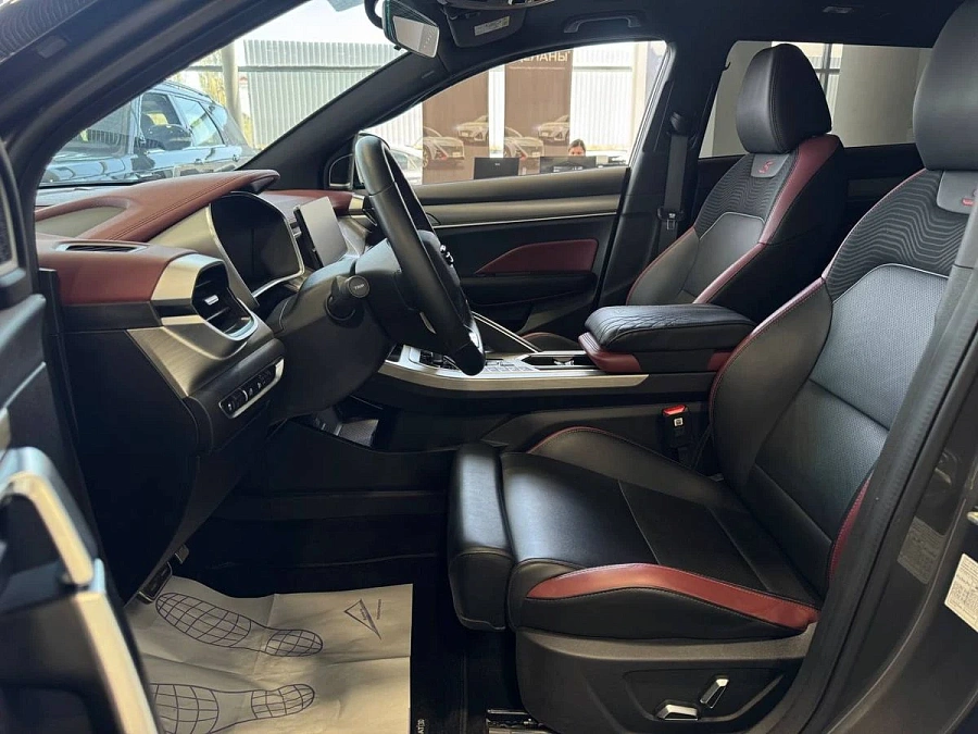 Geely Coolray, 2023г., передний привод, робот