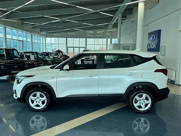 Kia Seltos, 2020г, передний привод, автомат