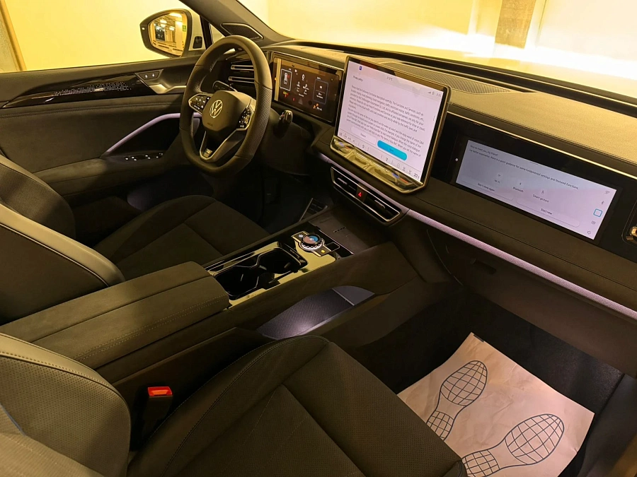 Volkswagen Tiguan, 2024г., полный привод, робот