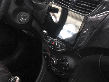 Hyundai Solaris, 2011г, передний привод, механика