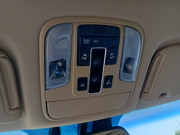Kia Carnival, 2018г, передний привод, автомат