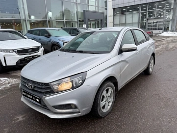 Lada (ВАЗ) Vesta, 2018г, передний привод, механика