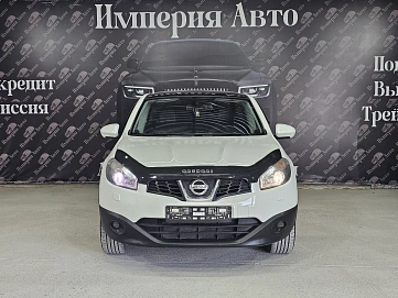 Nissan Qashqai, 2010г, передний привод, вариатор