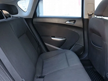 Opel Astra, 2010г, передний привод, автомат