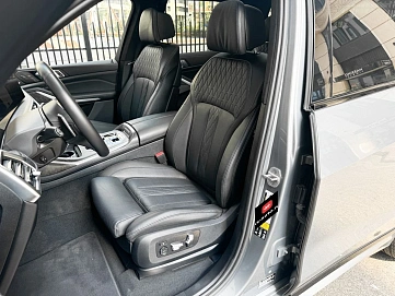 BMW X7, 2022г., полный привод, автомат