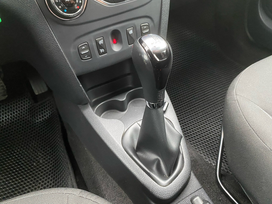 Renault , 2017г., передний привод, автомат