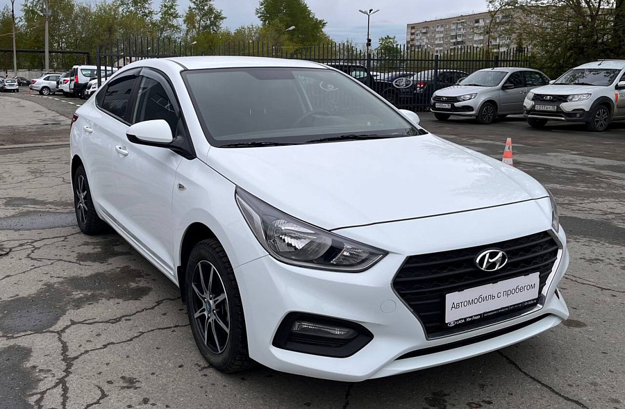 Hyundai Solaris, 2019г., передний привод, автомат