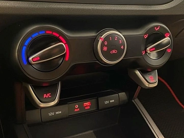 Kia Rio, 2019г, передний привод, механика