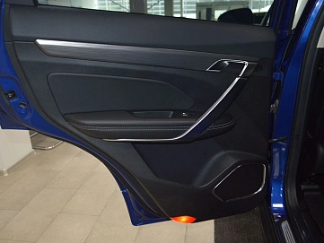 Geely Atlas Pro, 2022г, полный привод, робот