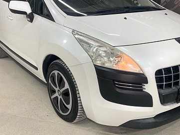 Peugeot 3008, 2011г, передний привод, механика